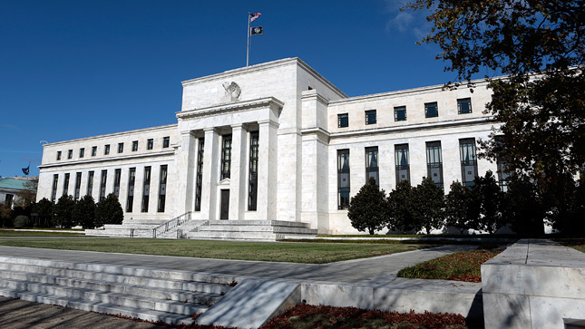 Fed's Interest Rate Decision Looms Amid Rising Inflation Expectations and Economic Uncertainties