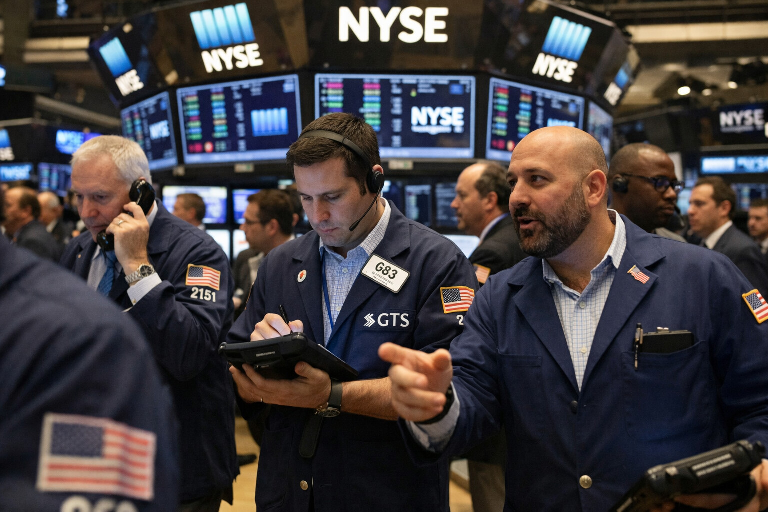 Stock Market Today: Dow Jones 49,321 and Nasdaq 23,353 Rally After Trump Scraps Greenland Tariffs