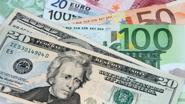 Germany's Recession and Debt Ceiling Concerns on EUR/USD: A Look at the Euro's Future