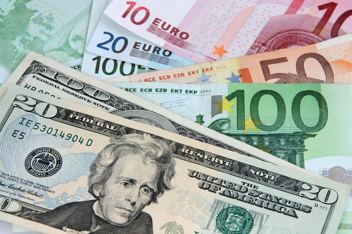 Comprehensive Analysis: The EUR/USD Forex Pair's Journey