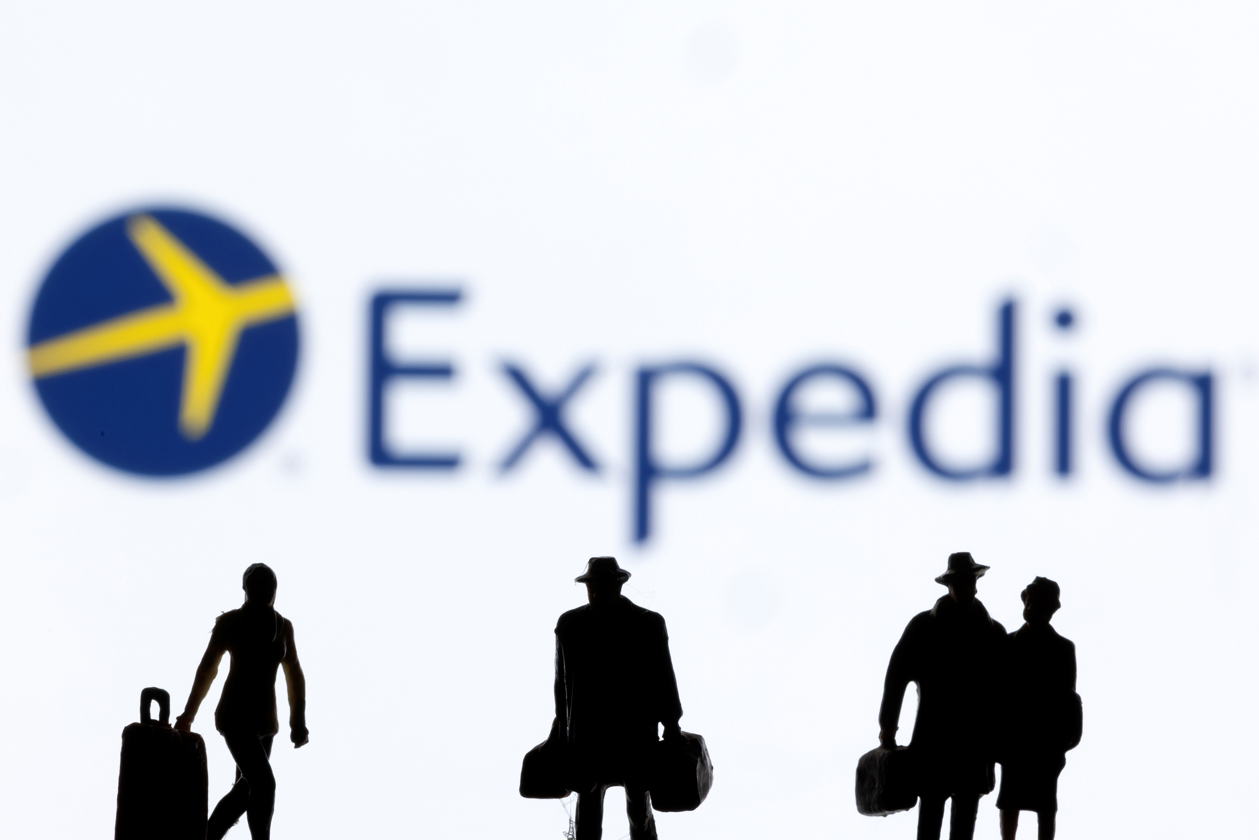 Expedia NASDAQ:EXPE Capitalizing on the Global Travel Boom